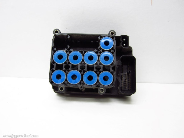 2003-2007 Jaguar XK8 XJ8 4.2 V8 Auxiliary Pump OEM 2003-2007 Jaguar XK8 XJ8 4.2 V8 Auxiliary Pump OEM